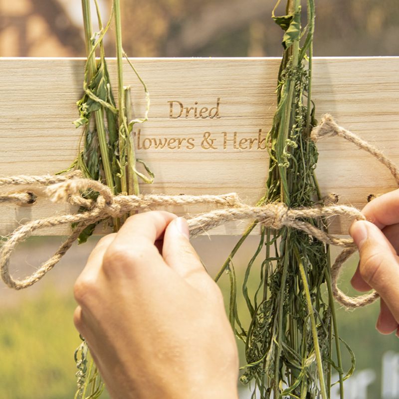 Connecting to Nature Flowers & Herbs drying rack and rope
