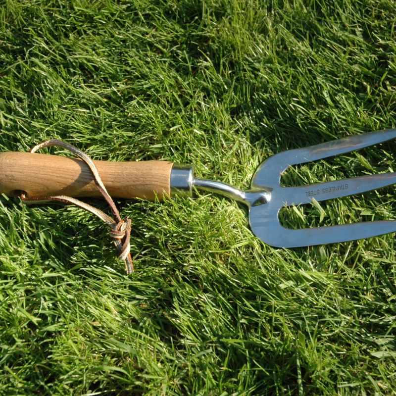 Connecting to Nature Rake fork | Strainless Steel