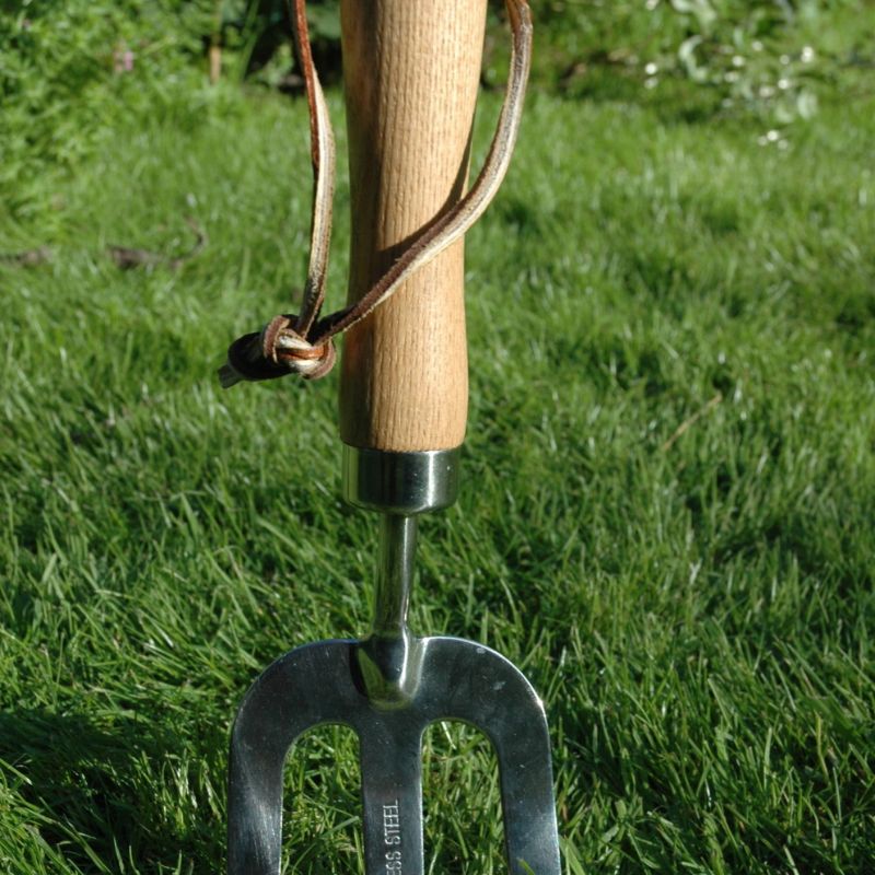Connecting to Nature Rake fork | Strainless Steel