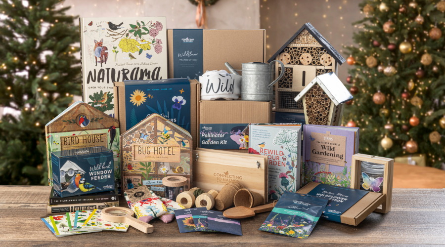 The Art of Gifting with Nature in Mind