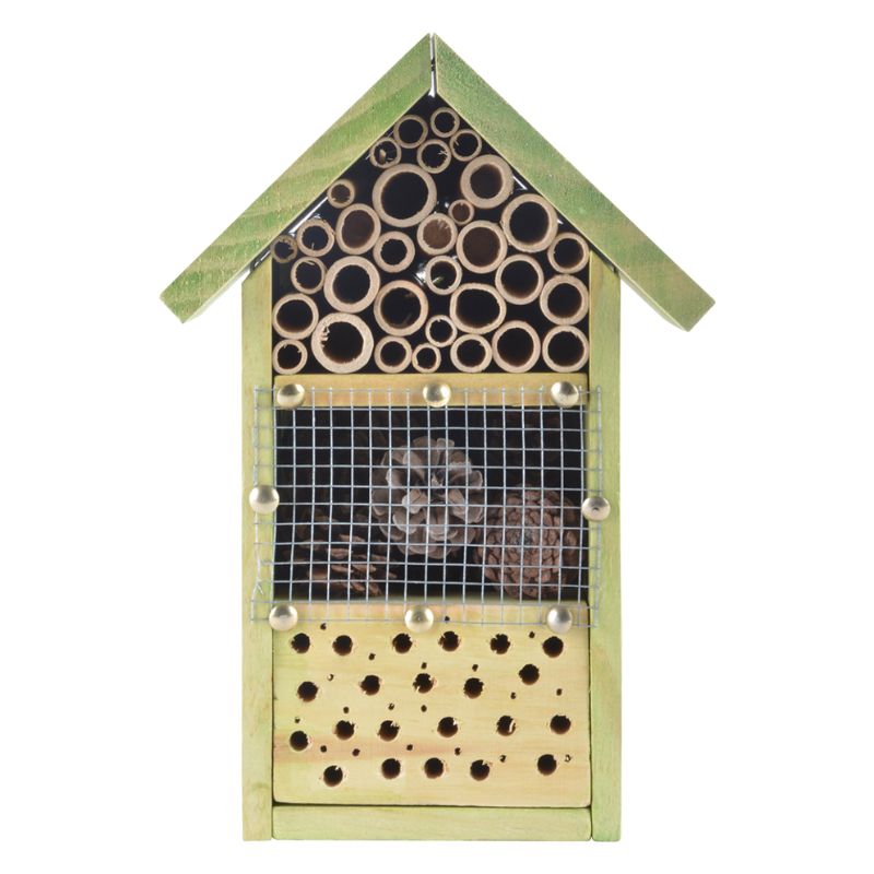 Connecting to Nature Build your own insect hotel